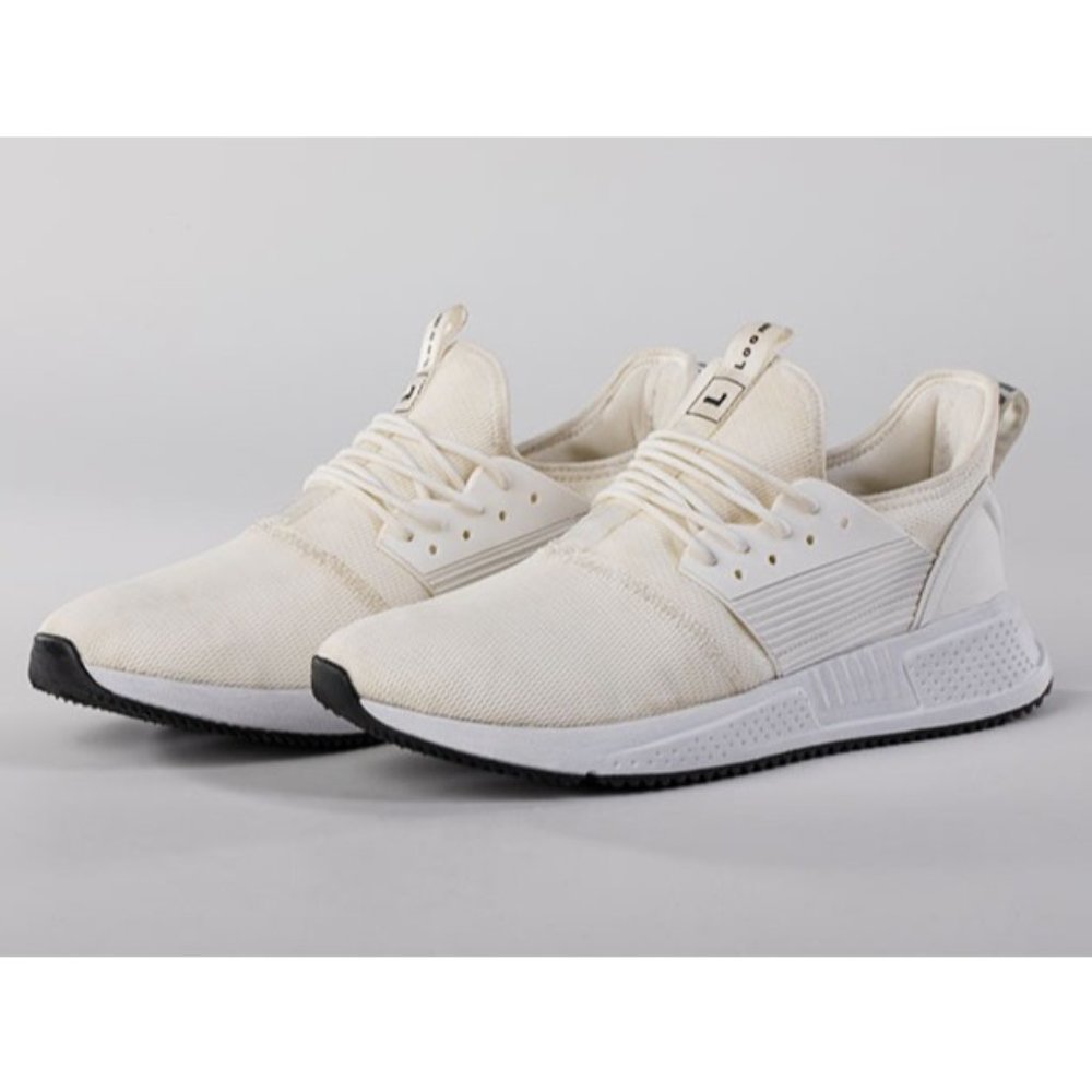 Loom Waterproof Sneakers: Women's White Size 7